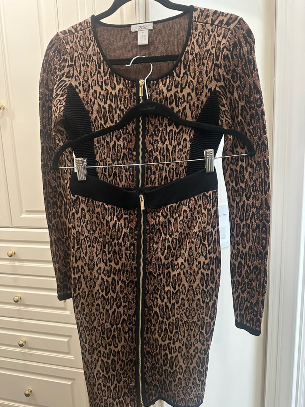 Cache Leopard Sweater Skirt Set Size XS
